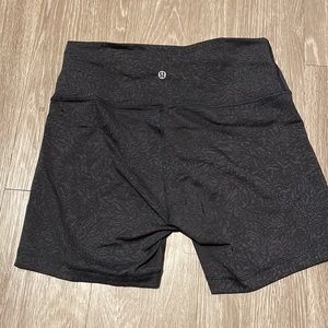 Lululemon biker shorts